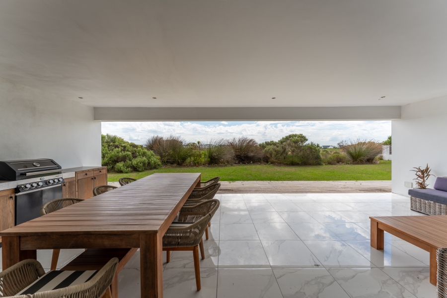 4 Bedroom Property for Sale in St Francis Links Eastern Cape